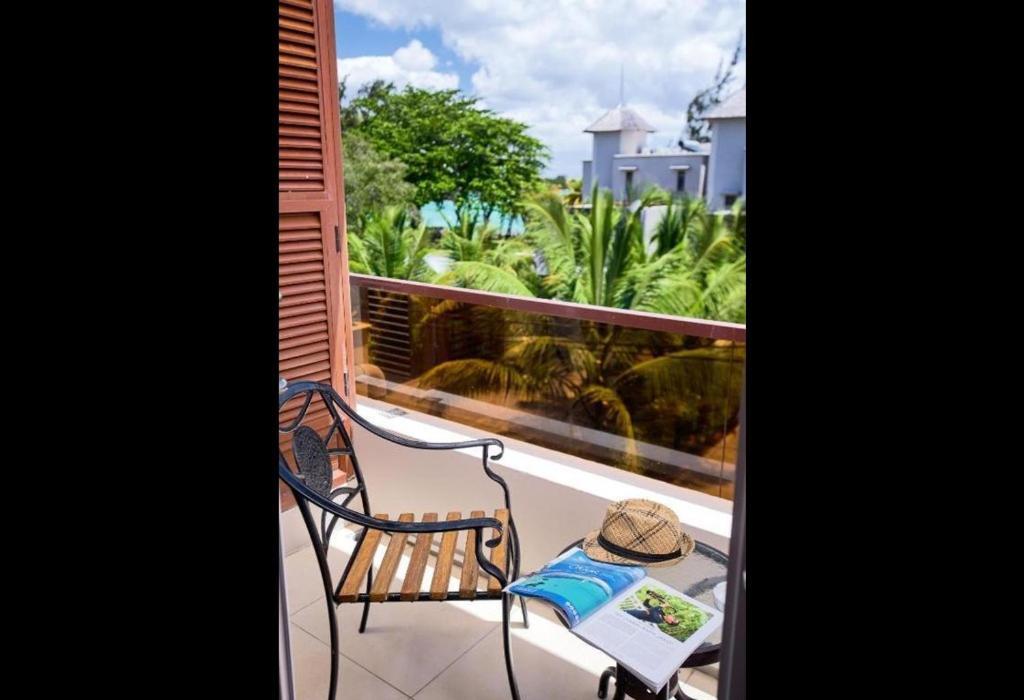 Pereybere Apartment With Breakfast And Private Balcony Pereybere Beach Extérieur photo