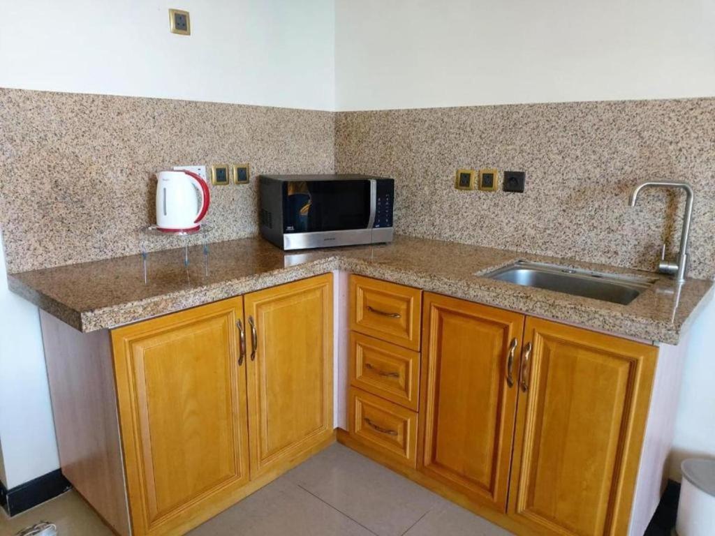 Pereybere Apartment With Breakfast And Private Balcony Pereybere Beach Extérieur photo