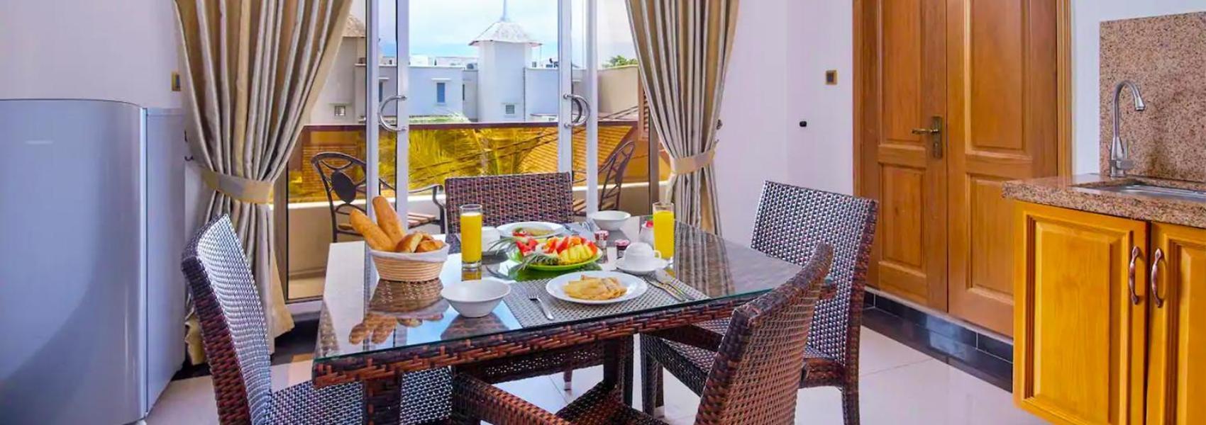 Pereybere Apartment With Breakfast And Private Balcony Pereybere Beach Extérieur photo